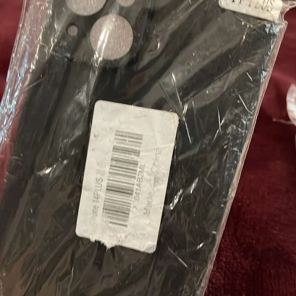 New set/5 silicone phone cases for iPhone 14 Plus